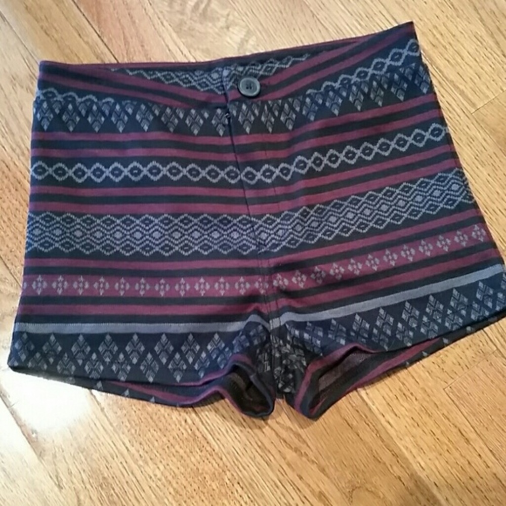 Dressy shorts, size S/P, Beth any Moda